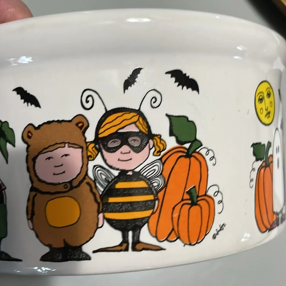 Ursula Dodge “Goblins” Halloween stoneware pet bowl